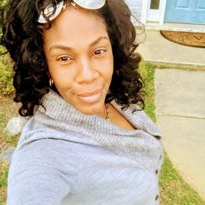 Meet your Posher, Vera